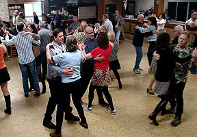 XII Espicha BAILAFACIL, Restaurante Casa Oliva, Gij&oacute;n, 28 febrero 2026. Copyright &copy; www.bailafacil.es. Haz clic para ampliar.