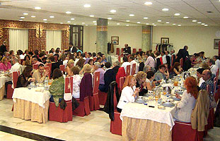 Imagen del salón del hotel Begoña Park donde celebramos nuestra cena fin de curso 2011. BAILAFACIL: lo mejor para bailar en Gijón.
