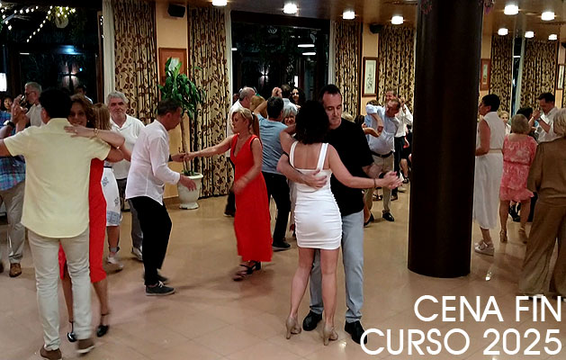 Ver el reportaje fotográfico de la cena fin de curso BAILAFACIL 2025 celebrada el 14 de junio de 2025