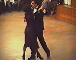 Imagen del solo de tango que bail con mi profesora aquella noche. Haz clic para ampliar. BAILAFACIL: lo mejor para bailar en Gijn.
