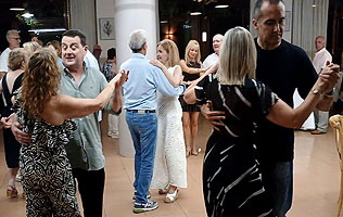 Cena fin de curso BAILAFACIL 2026, Marieva Palace, Gij&oacute;n, 13 junio 2026. Copyright &copy; www.bailafacil.es. Haz clic para ampliar.
