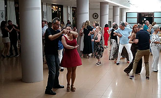 Cena fin de curso BAILAFACIL 2026, Marieva Palace, Gij&oacute;n, 13 junio 2026. Copyright &copy; www.bailafacil.es. Haz clic para ampliar.